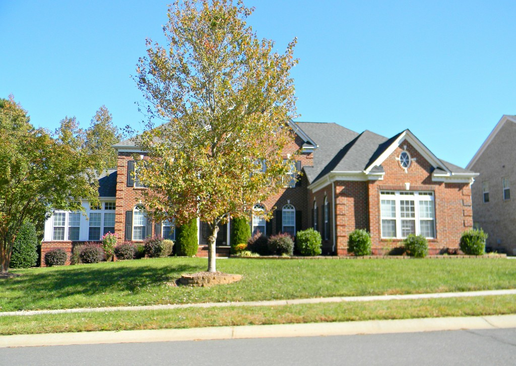 Neighborhood Homes