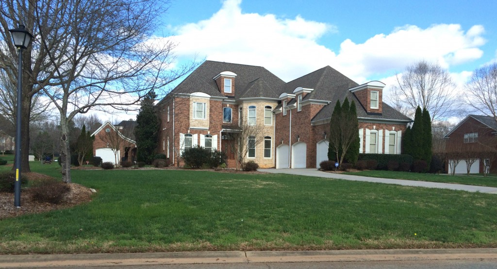 Weddington Heights
